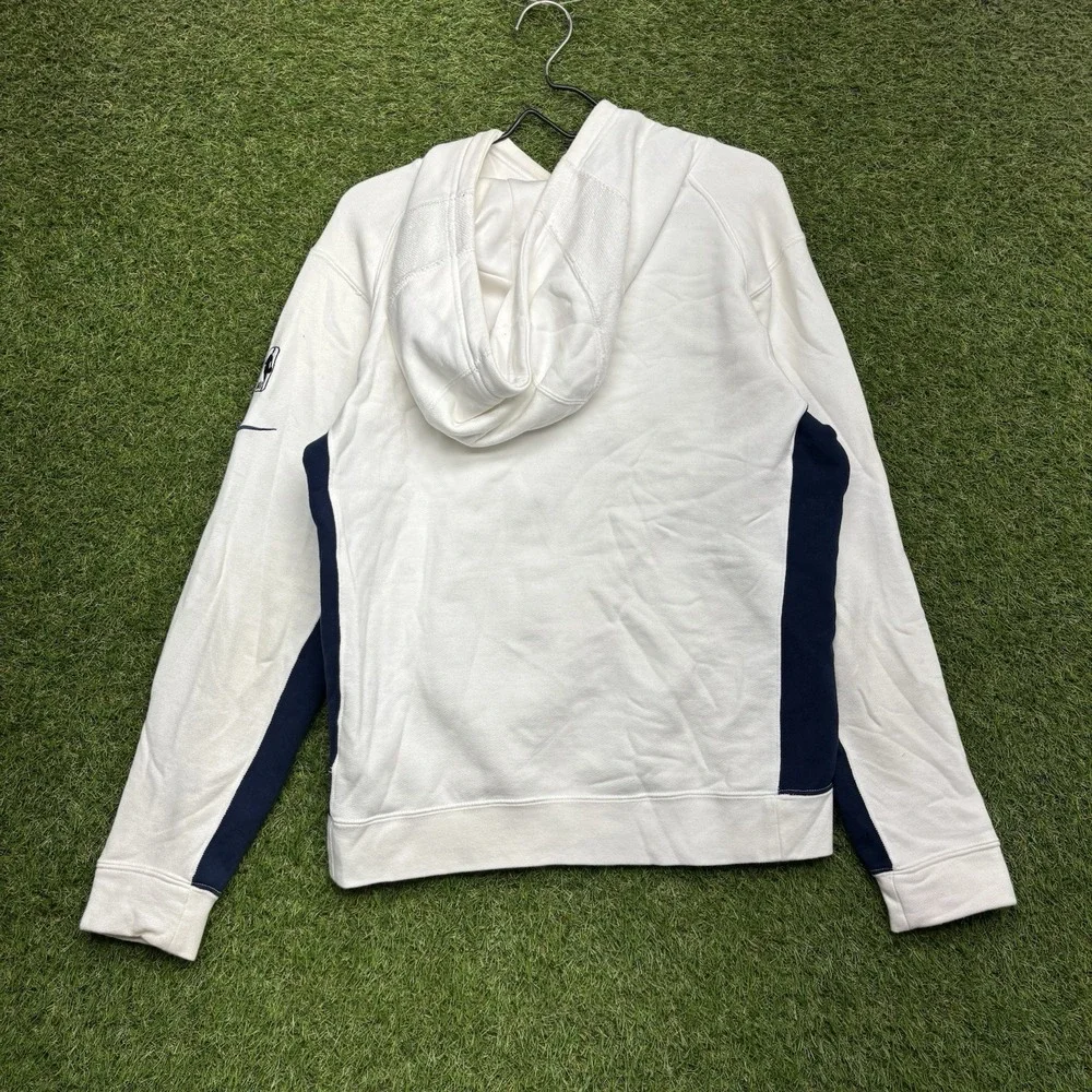 Cleveland Cavaliers Nike Hoodie Mens Small White Blue Sweatshirt Pullover NBA